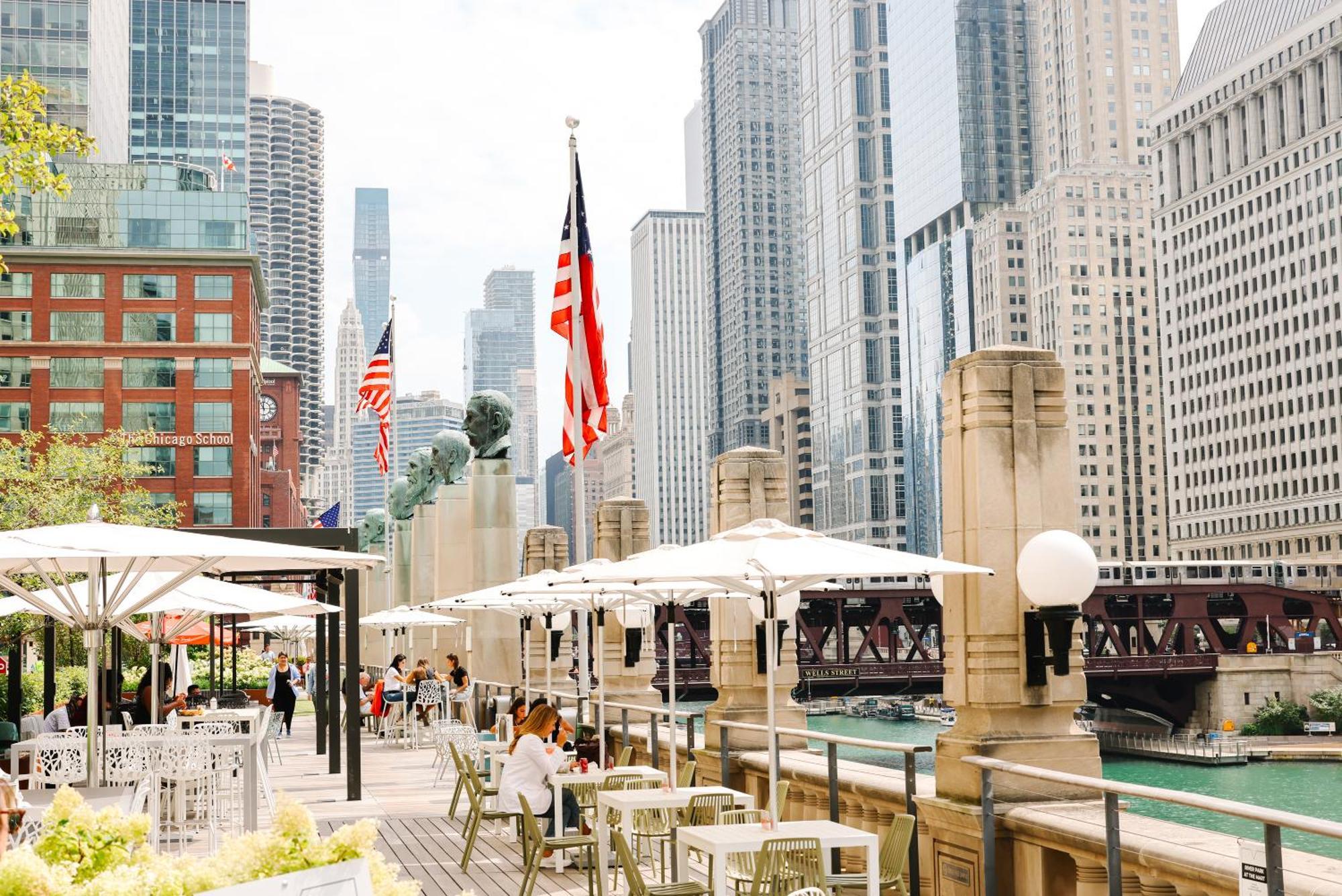 Voco Chicago Downtown - Riverwalk By Ihg Exterior foto